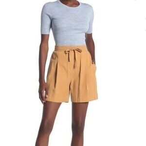 Donna Karan Size XL Pull On Shorts Desert Tan. New With Tags